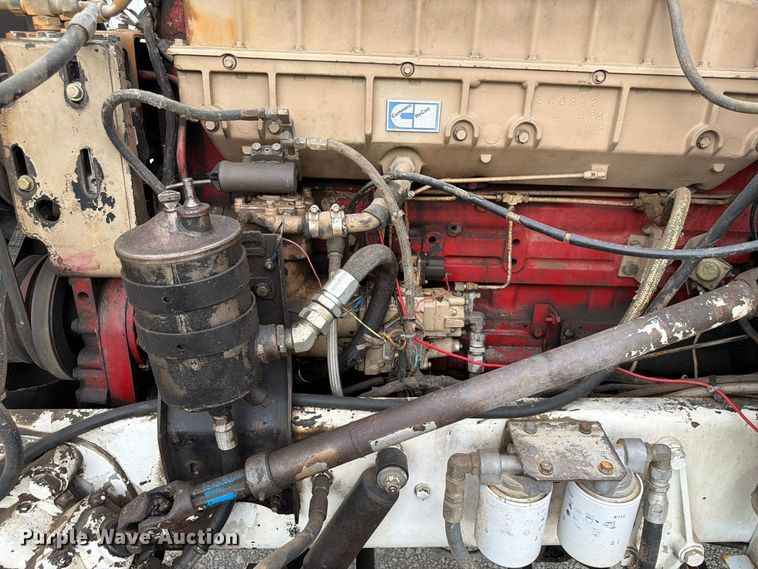 image for item FP3197 1995 Peterbilt 379 semi truck