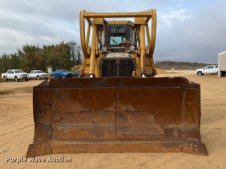 image for item FP3501 1998 Caterpillar D6R XL dozer