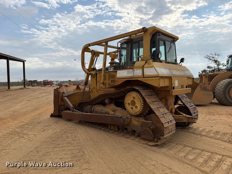 image for item FP3501 1998 Caterpillar D6R XL dozer