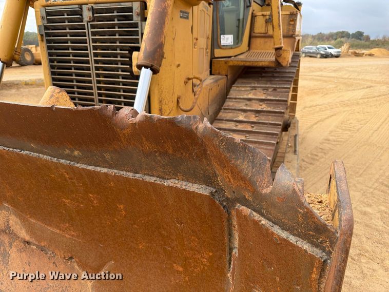 image for item FP3501 1998 Caterpillar D6R XL dozer