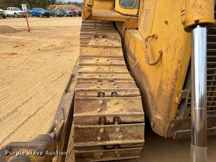 image for item FP3501 1998 Caterpillar D6R XL dozer