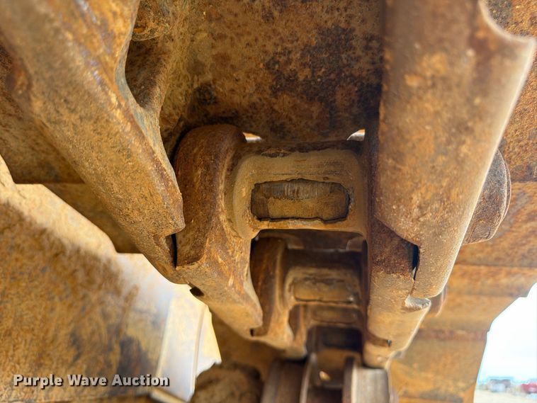 image for item FP3501 1998 Caterpillar D6R XL dozer