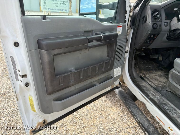2015 Ford F550 Super Duty XL