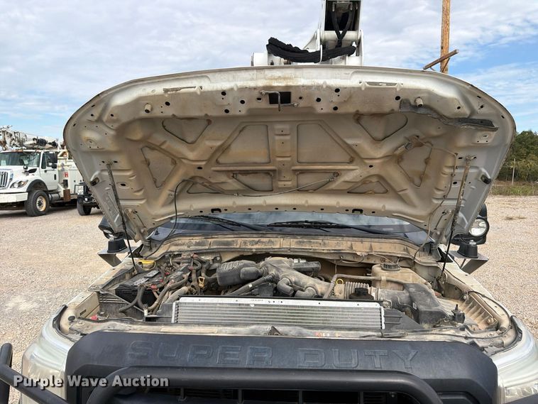 2015 Ford F550 Super Duty XL