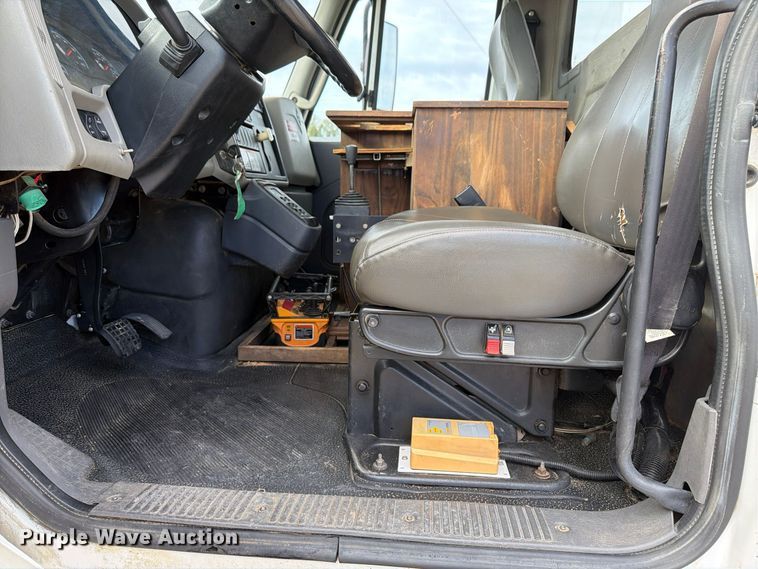 2011 International DuraStar 4400