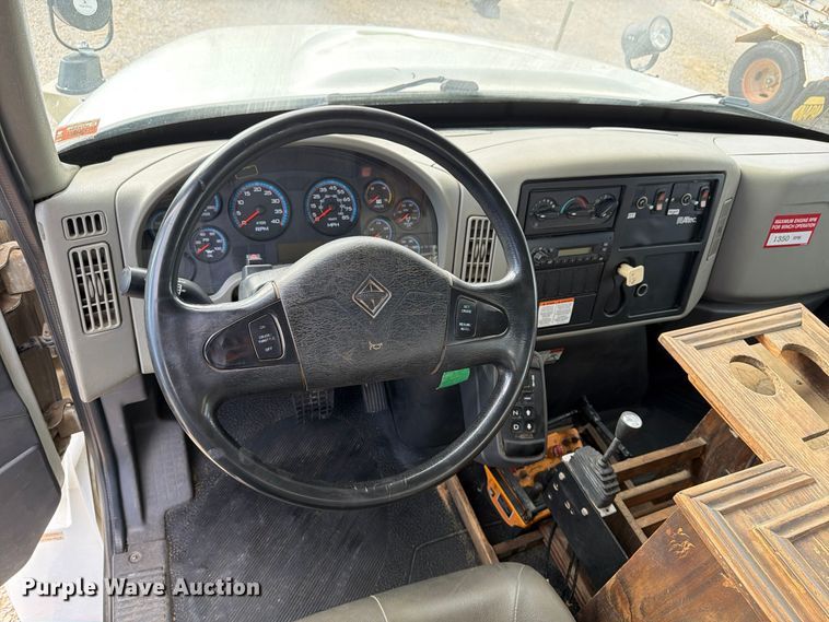 2011 International DuraStar 4400