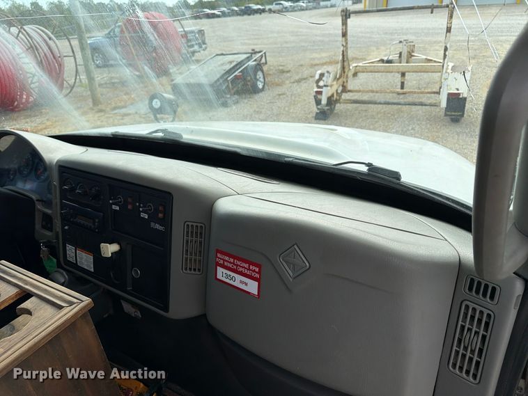 2011 International DuraStar 4400