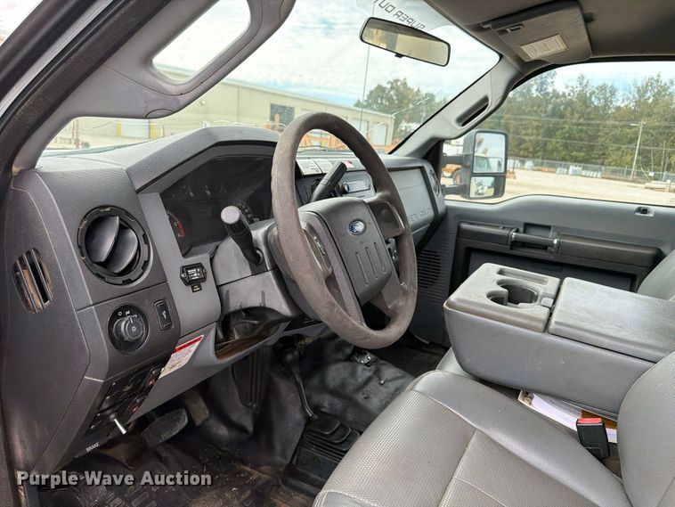 2015 Ford F550 Super Duty XL