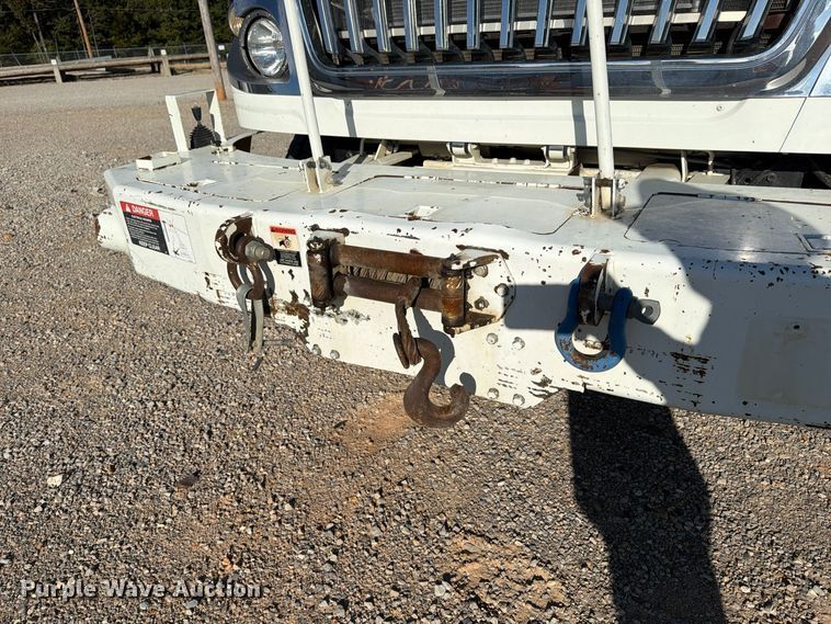 image for item FP3545 2011 International Workstar 7600 digger derrick truck
