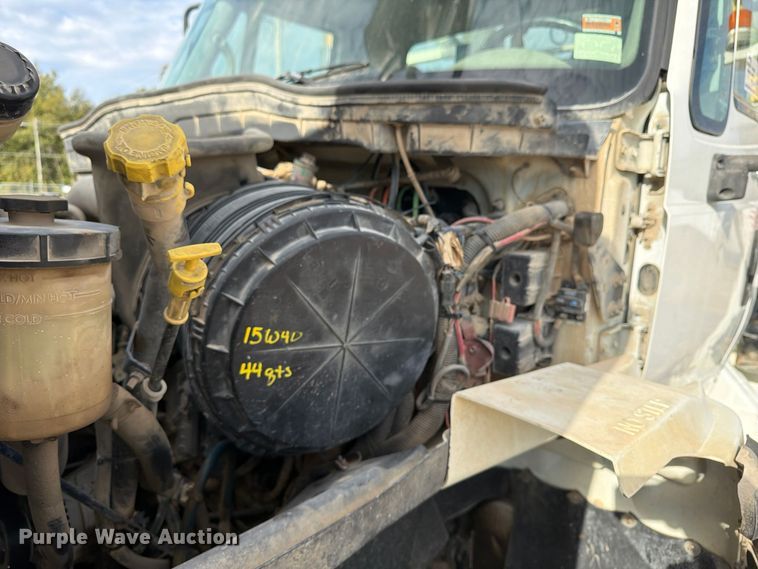 image for item FP3545 2011 International Workstar 7600 digger derrick truck