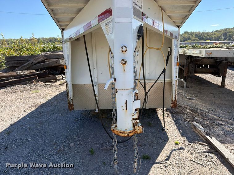 image for item FP4079 2010 Travalum lube trailer