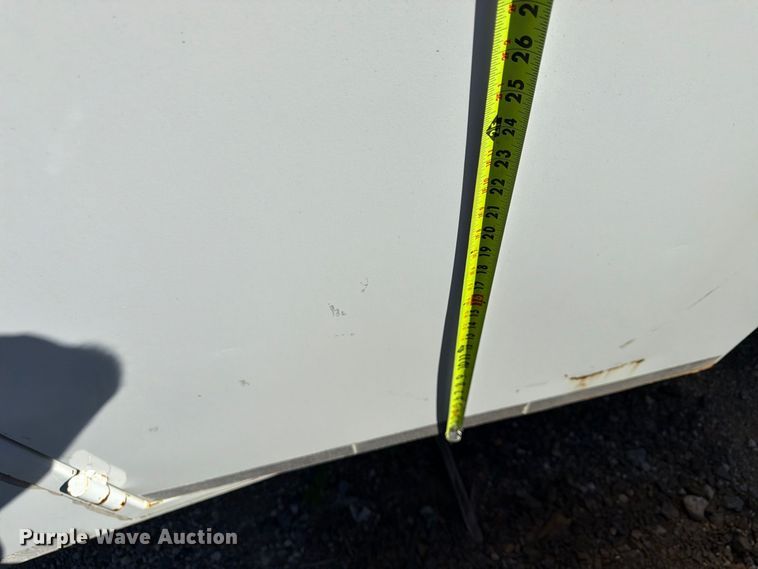 image for item FP4079 2010 Travalum lube trailer