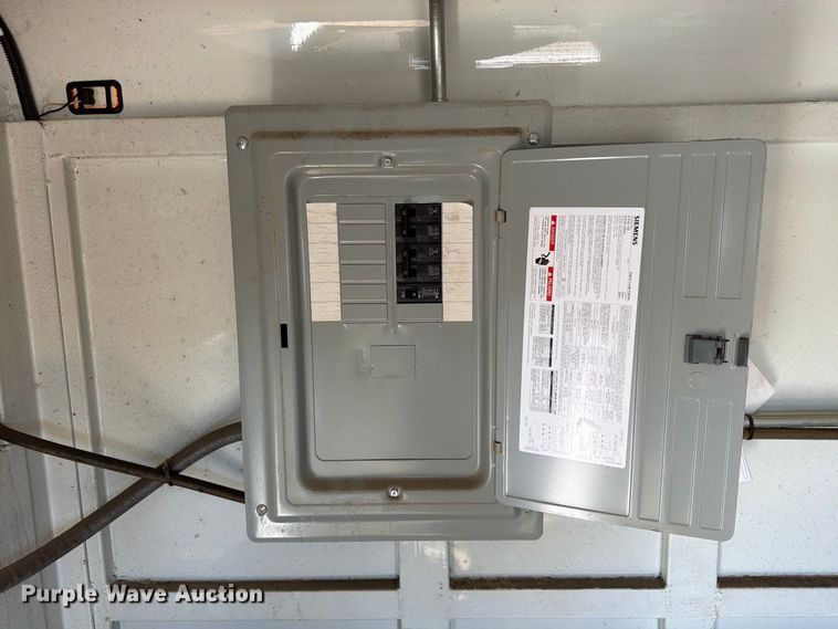 image for item FP4079 2010 Travalum lube trailer