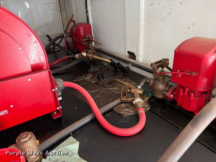 image for item FP4079 2010 Travalum lube trailer