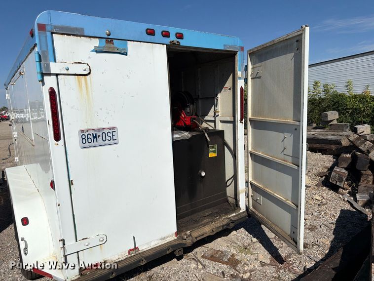 image for item FP4079 2010 Travalum lube trailer