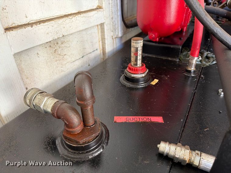 image for item FP4079 2010 Travalum lube trailer