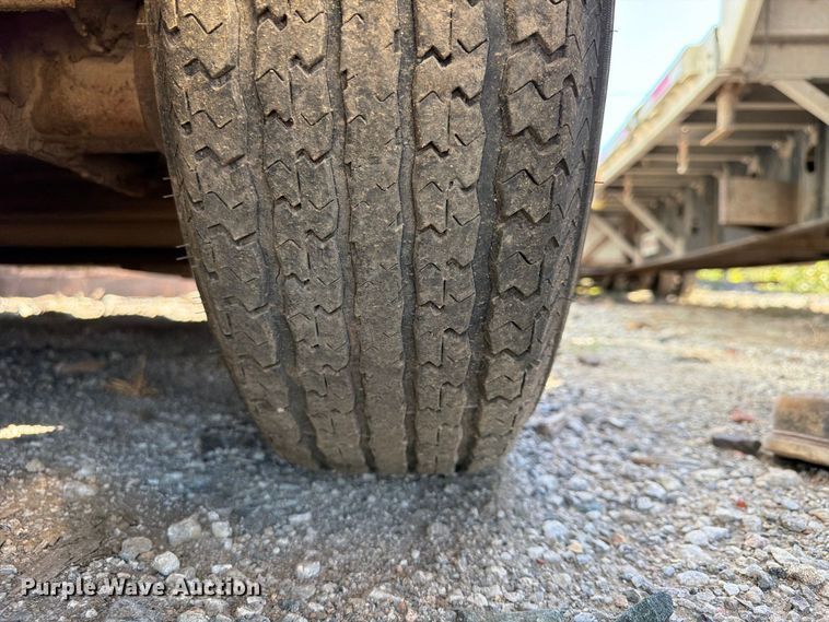image for item FP4079 2010 Travalum lube trailer