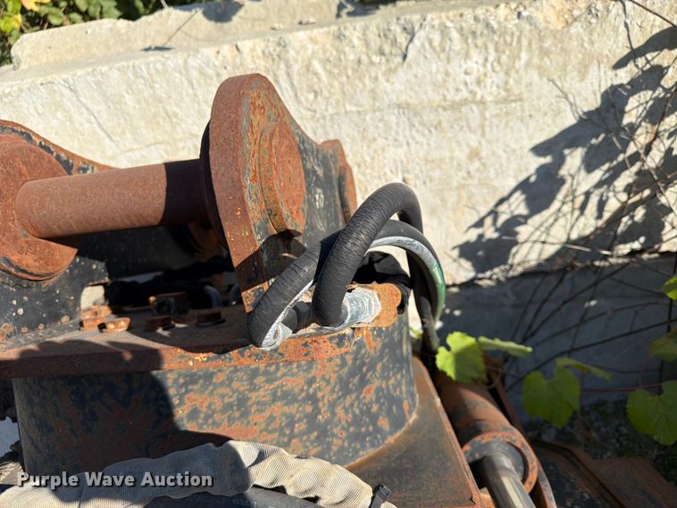 image for item FP4081 ARC excavator hydraulic bucket