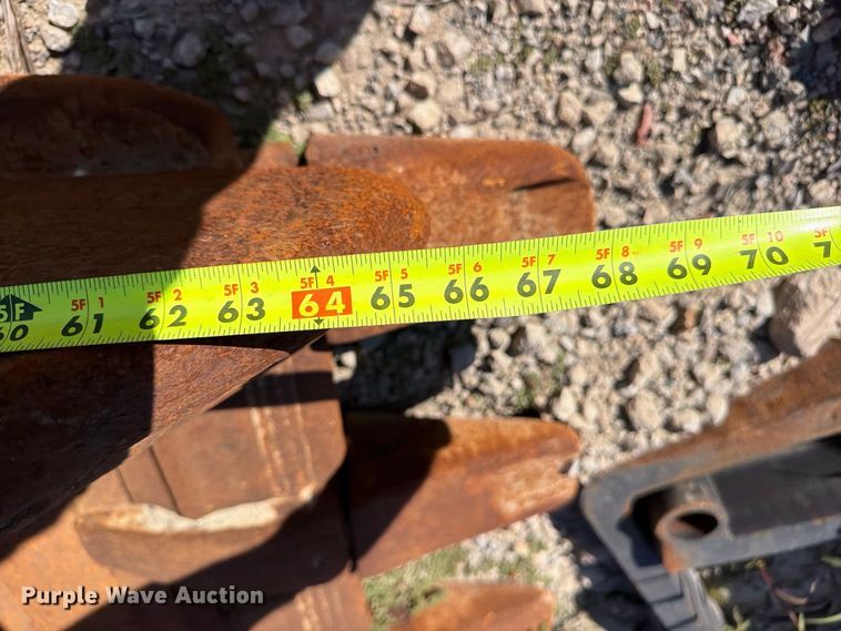 image for item FP4082 CH excavator bucket