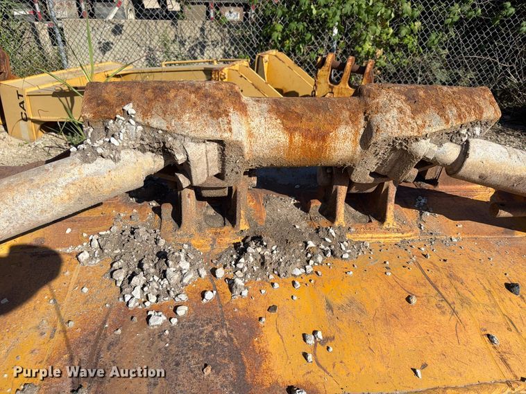 image for item FP4083 Caterpillar D9H blade