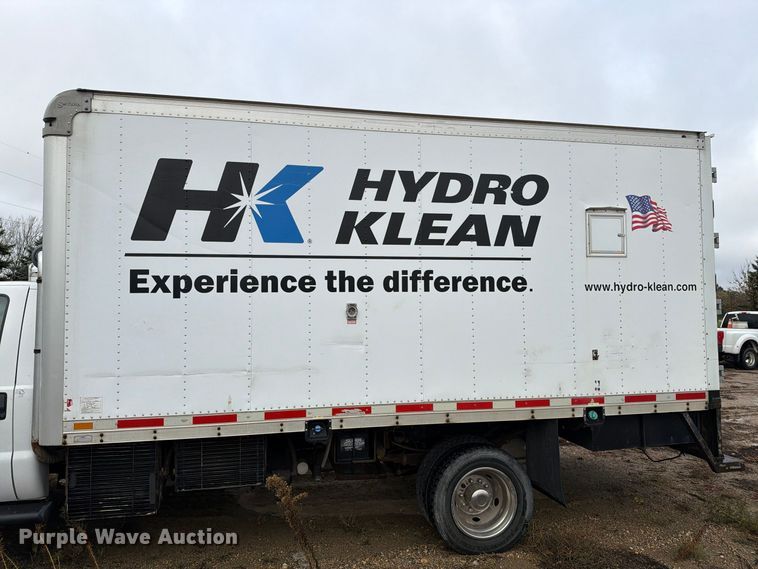 image for item FT5000 2014 Ford F550 box truck