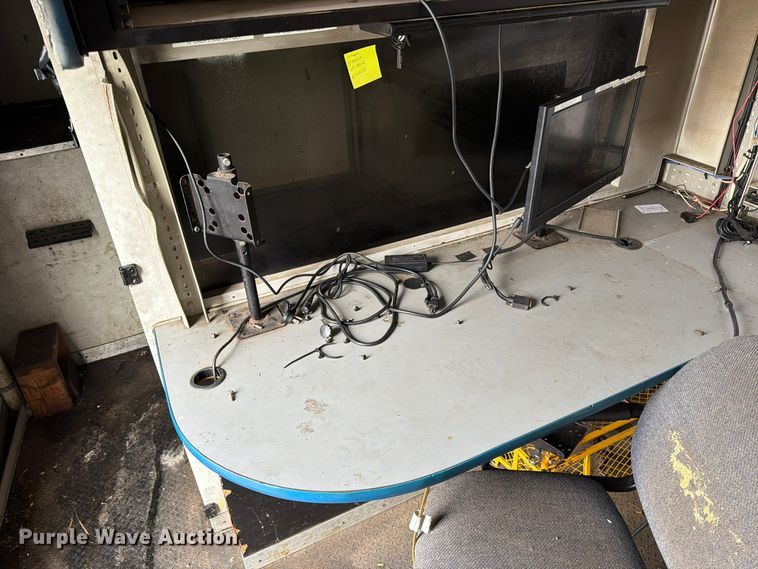 image for item FT5000 2014 Ford F550 box truck