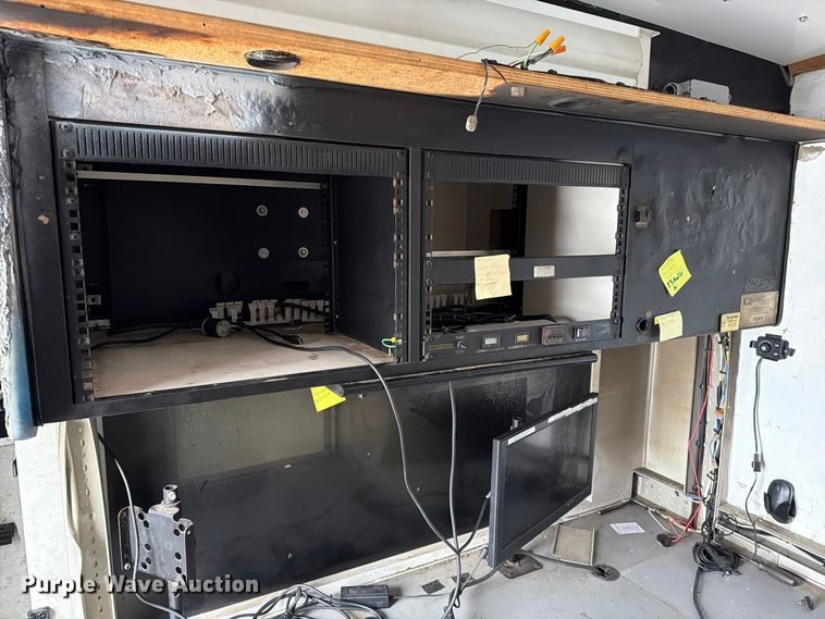 image for item FT5000 2014 Ford F550 box truck