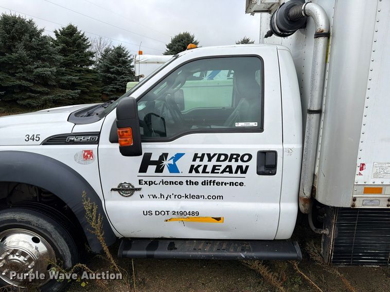 image for item FT5000 2014 Ford F550 box truck
