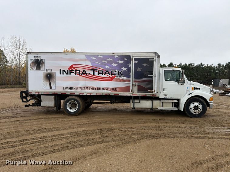 image for item FT5003 2006 Sterling Truck Acterra box truck