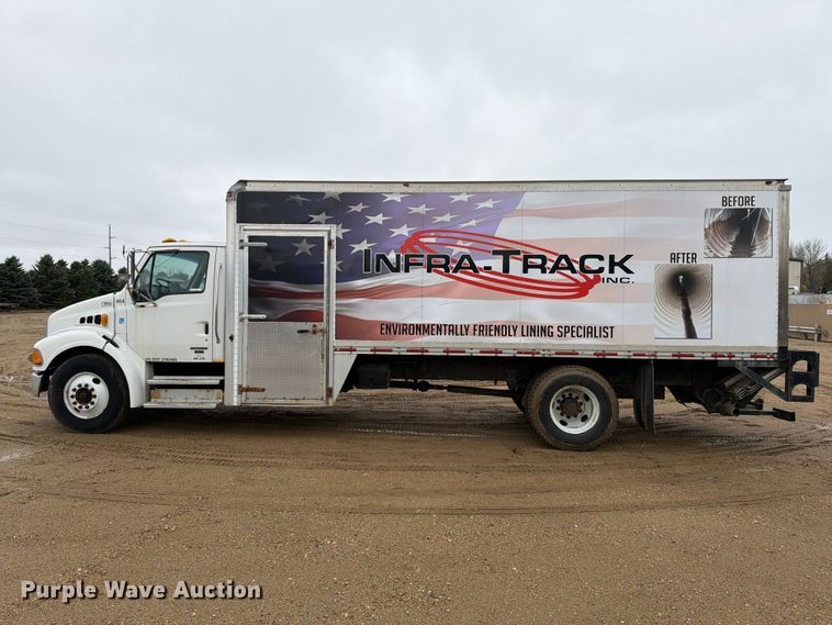 image for item FT5003 2006 Sterling Truck Acterra box truck