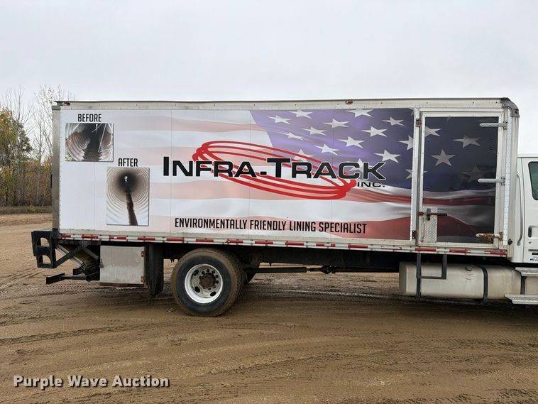 image for item FT5003 2006 Sterling Truck Acterra box truck