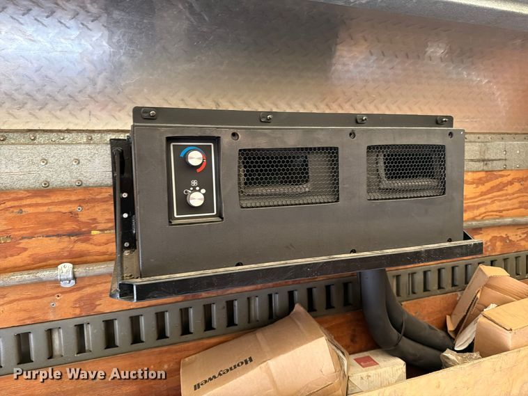 image for item FT5003 2006 Sterling Truck Acterra box truck