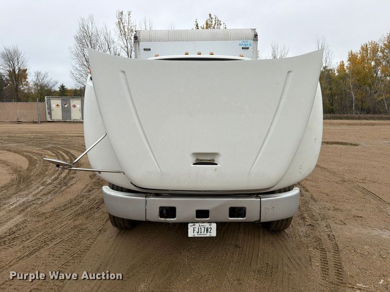 image for item FT5003 2006 Sterling Truck Acterra box truck