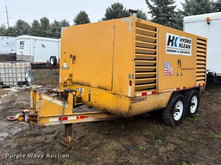 image for item FT5004 Sullair 750 DTQ JD GOVT air compressor