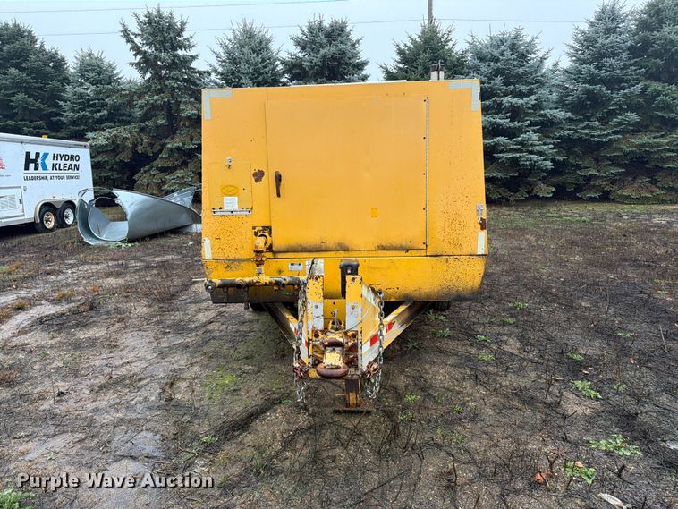 image for item FT5004 Sullair 750 DTQ JD GOVT air compressor