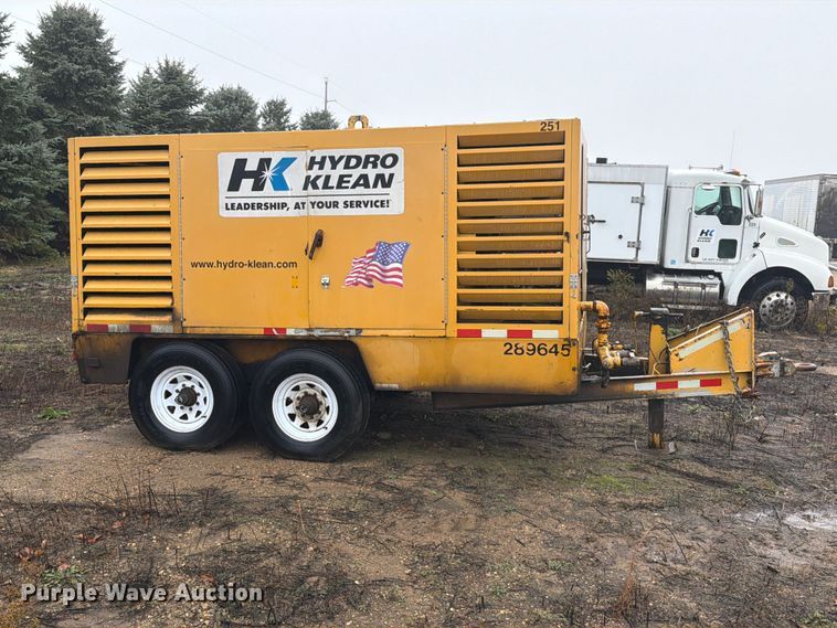 image for item FT5004 Sullair 750 DTQ JD GOVT air compressor