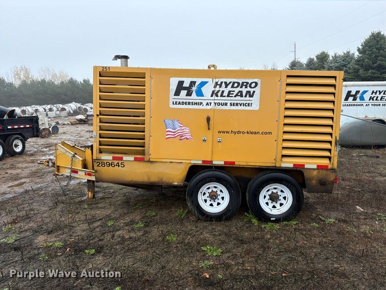 image for item FT5004 Sullair 750 DTQ JD GOVT air compressor