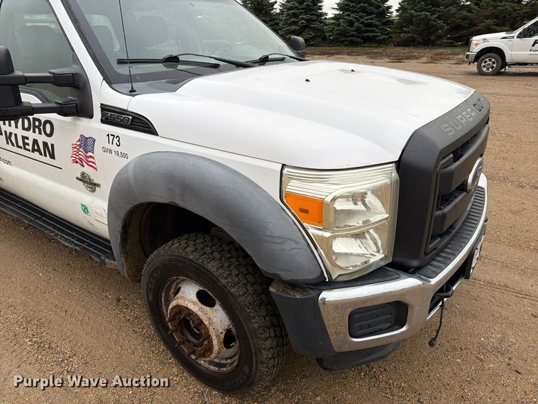image for item FT5006 2011 Ford F550 flatbed truck