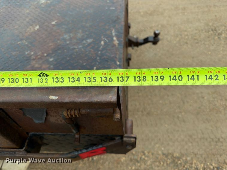 image for item FT5006 2011 Ford F550 flatbed truck