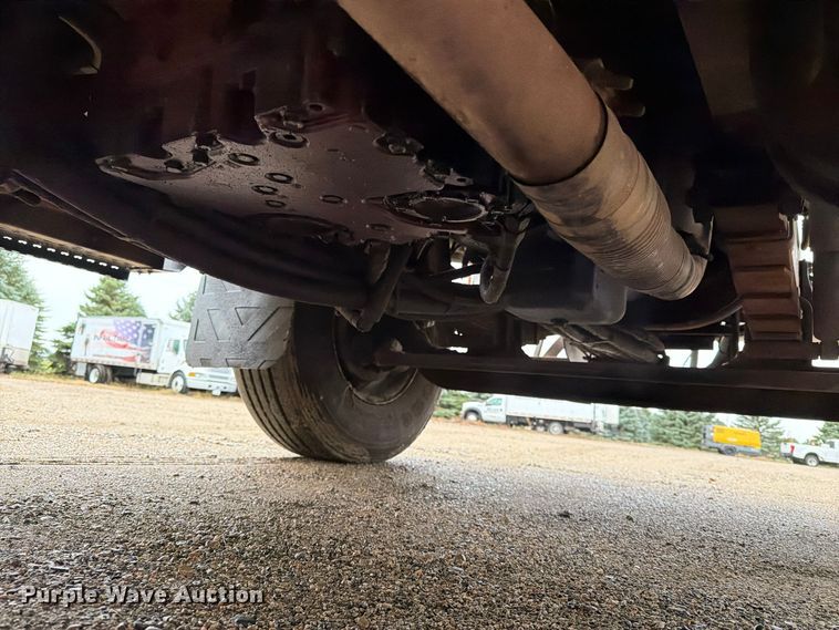 image for item FT5008 2001 International 4900 sewer jetter truck