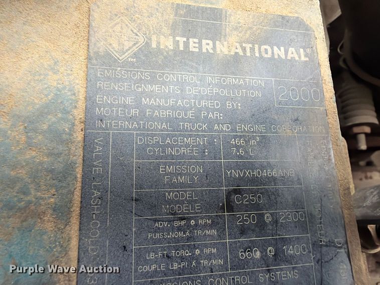 image for item FT5008 2001 International 4900 sewer jetter truck