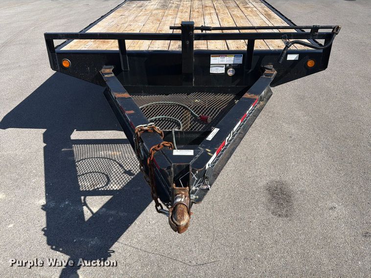 image for item FT6402 2020 PJ Trailer Manufacturer Deckover F8242 flatbed trailer