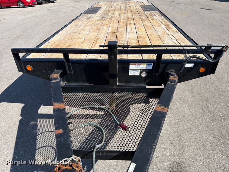 image for item FT6402 2020 PJ Trailer Manufacturer Deckover F8242 flatbed trailer