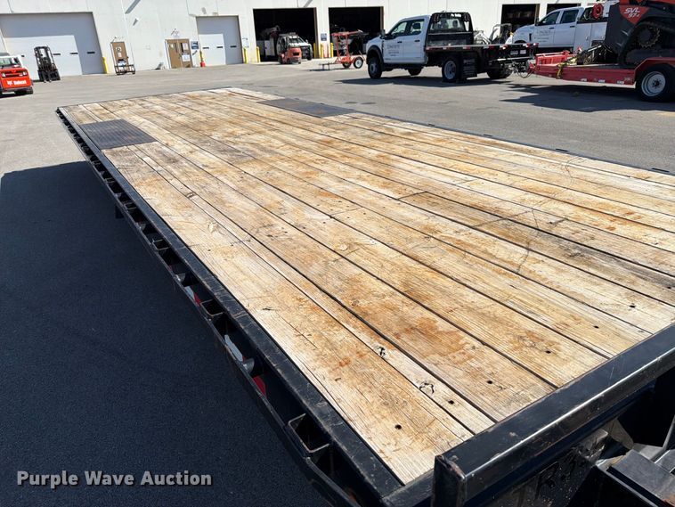 image for item FT6402 2020 PJ Trailer Manufacturer Deckover F8242 flatbed trailer