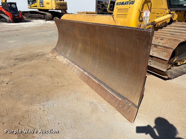 image for item FT6476 2013 Komatsu D61PX-23 dozer
