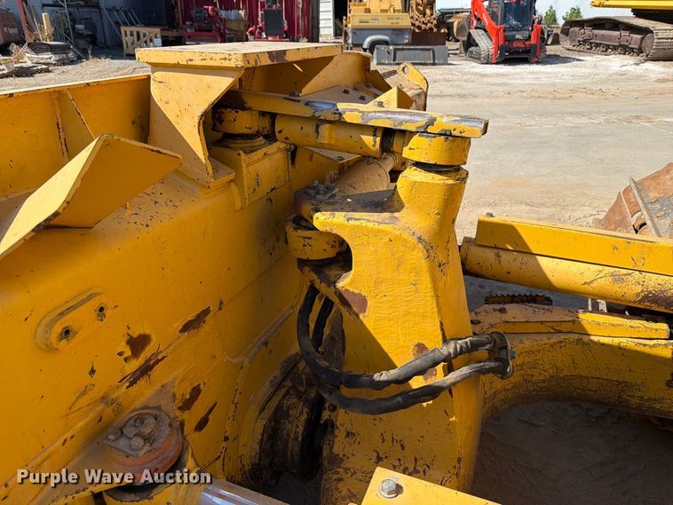 image for item FT6476 2013 Komatsu D61PX-23 dozer