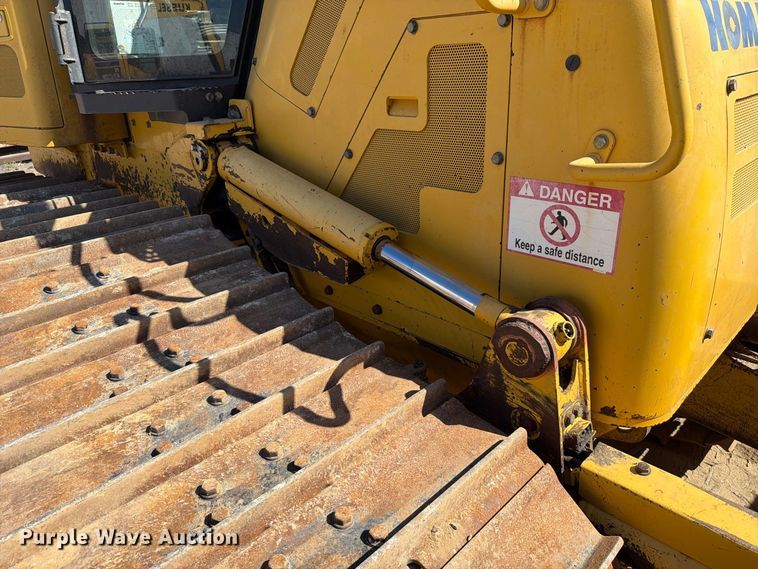 image for item FT6476 2013 Komatsu D61PX-23 dozer