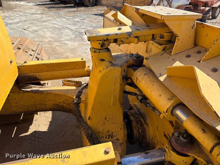 image for item FT6476 2013 Komatsu D61PX-23 dozer