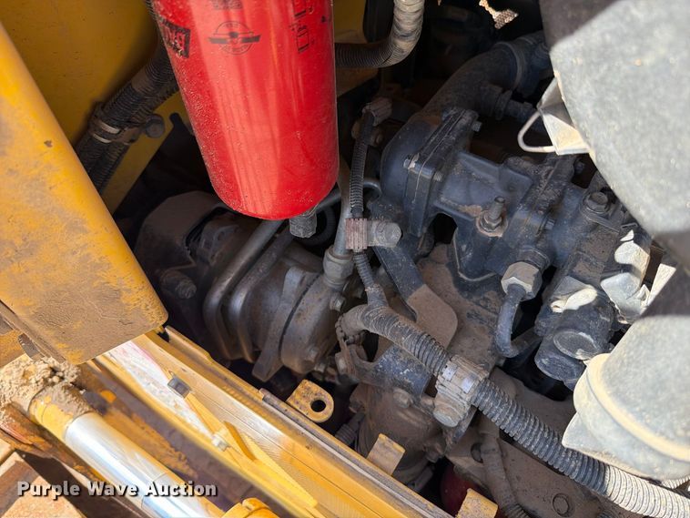 image for item FT6476 2013 Komatsu D61PX-23 dozer