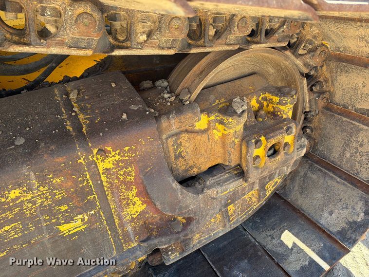 image for item FT6476 2013 Komatsu D61PX-23 dozer